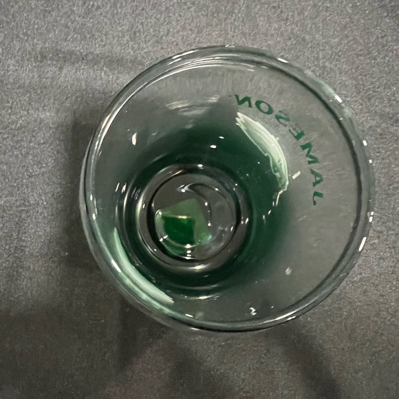 Jameson Whiskey Green Ombré Philadelphia Eagles Glass NFL Collectible 12oz - Picture 6 of 6